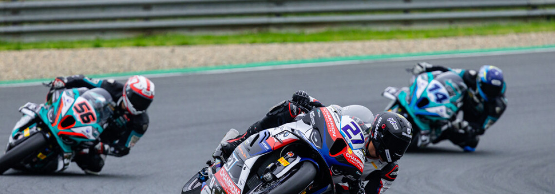 Szenzációs magyar sikerek az IDM-ben! : Görbe Soma és Kovács Bálint Oscherslebenben