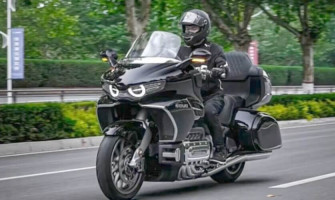 Távol-Keletről érkezik a következő nyolchengeres motor