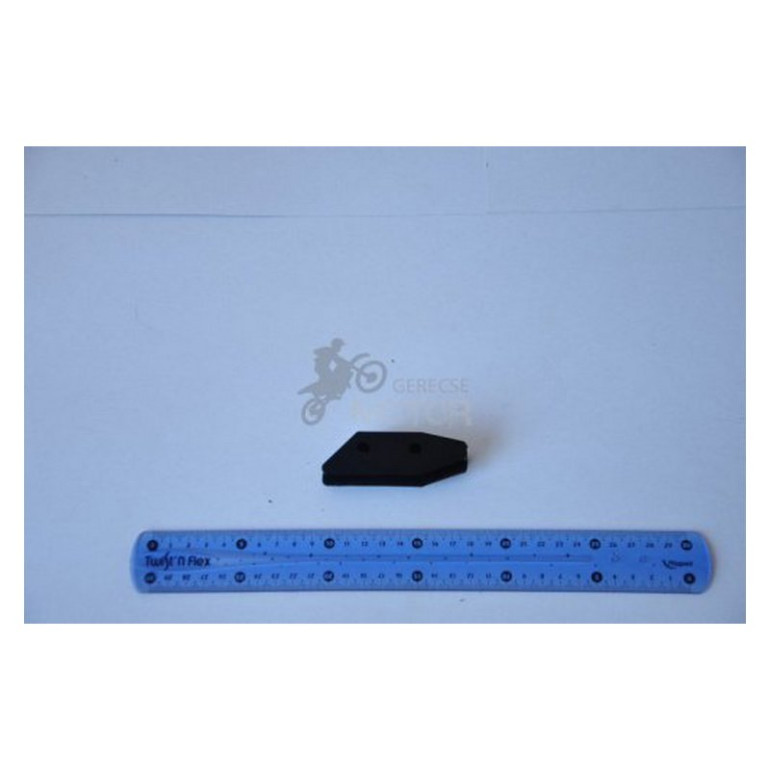 Láncvezető hátsó betét UFO