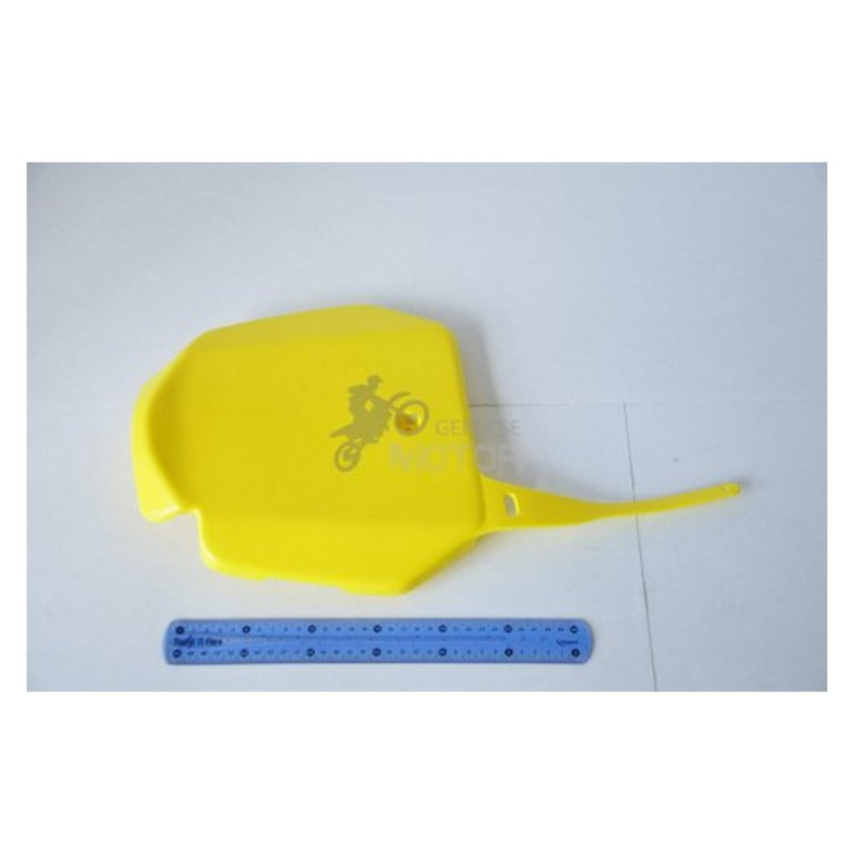 Első rajtszámtábla UFO