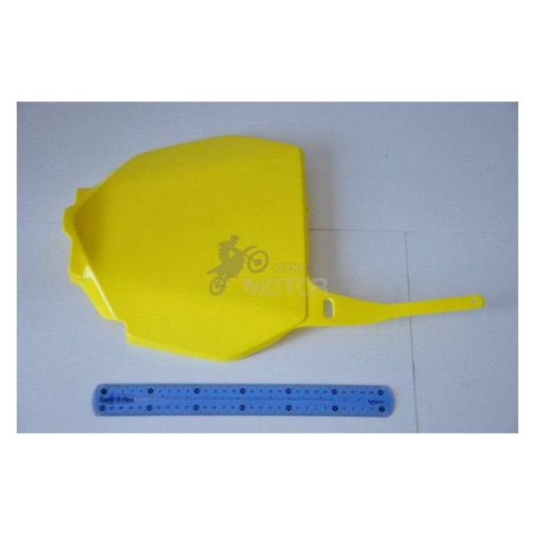 Első rajtszámtábla UFO