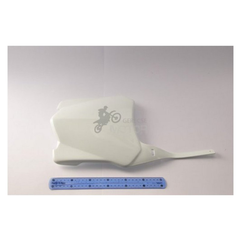 Első rajtszámtábla UFO