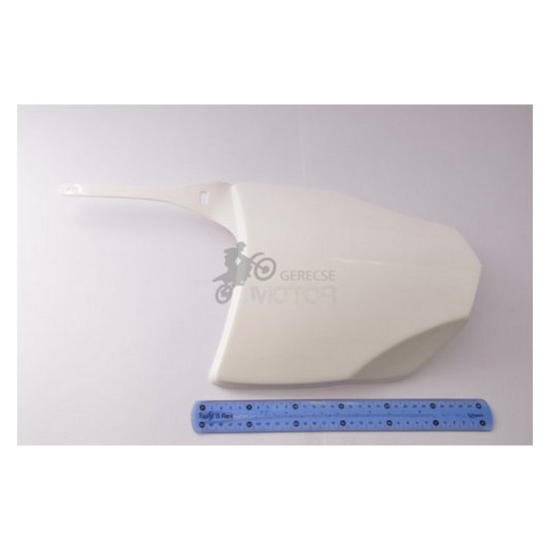 Első rajtszámtábla UFO