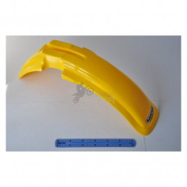 Első sárvédő UFO