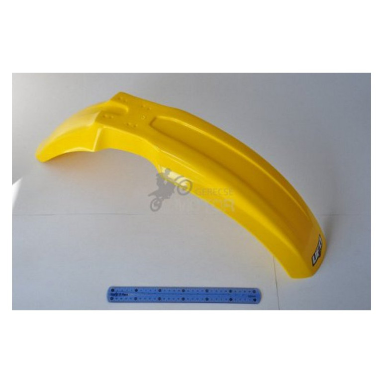 Első sárvédő UFO