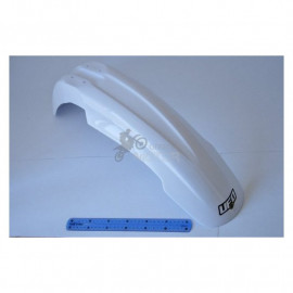 Első sárvédő UFO