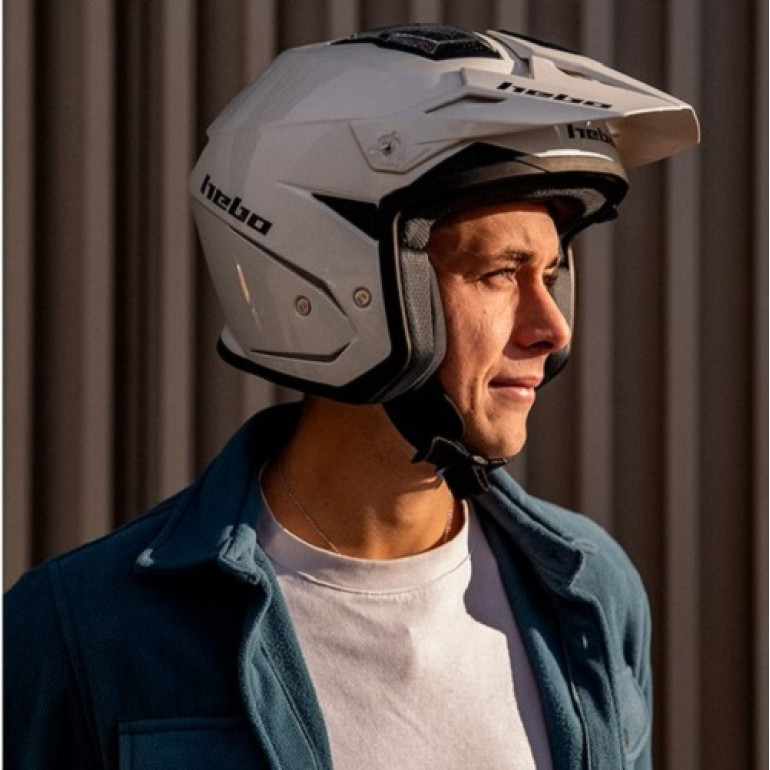 Bukósisak Trial Zone 5 Monocolor HEBO Elődje: HC1100/HC1122