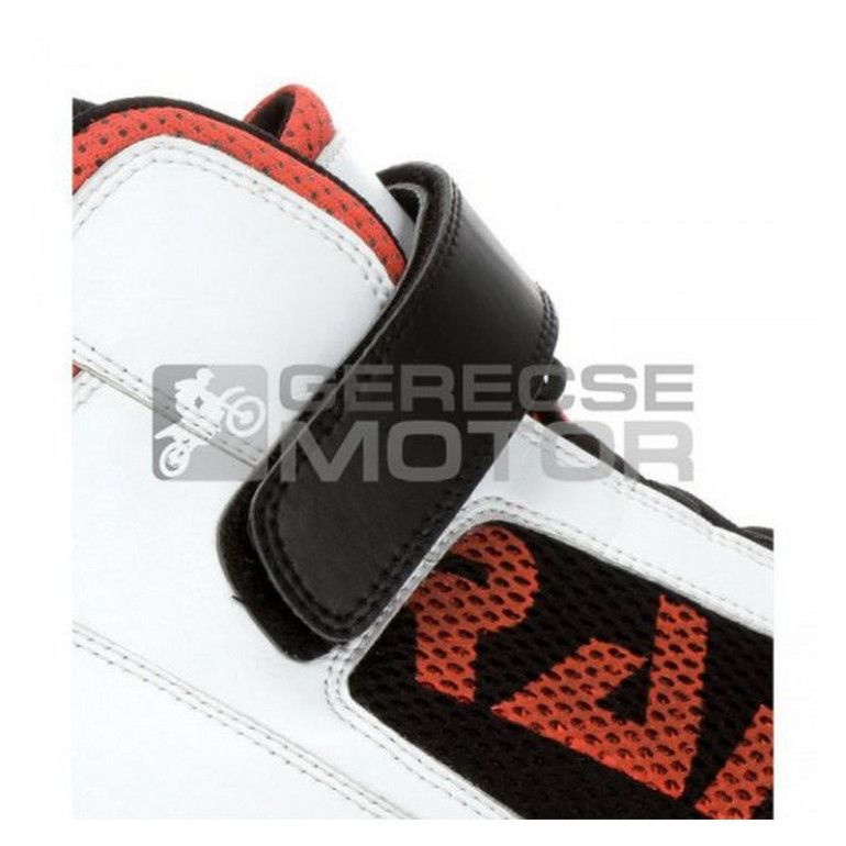 Túracsizma T-100 RAINERS