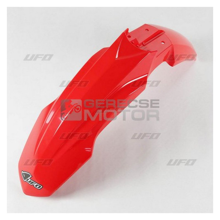 Első sárvédő UFO