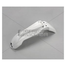 Első sárvédő UFO