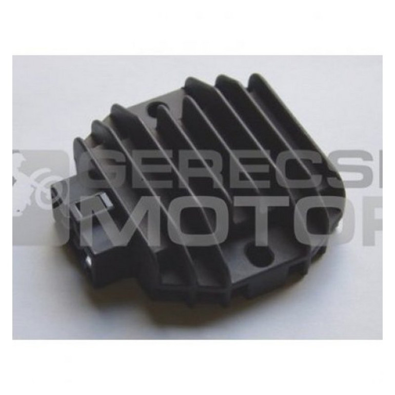 Feszültség szabályzó TOURMAX