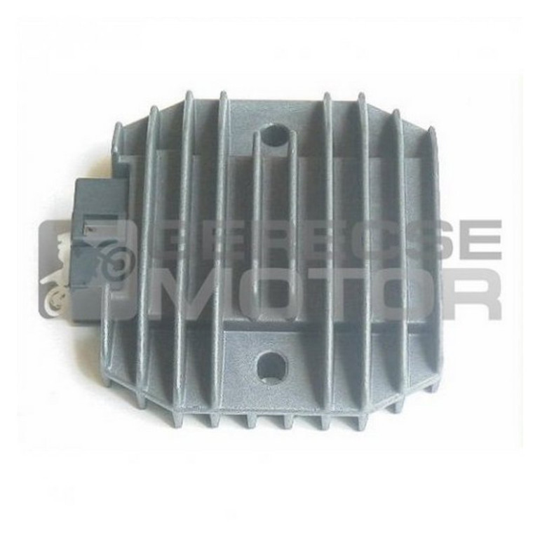 Feszültség szabályzó TOURMAX