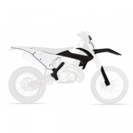 Komplett idomszett FEKETE RIEJU MR 300 2020