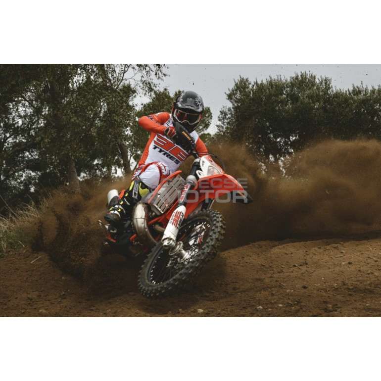 Gumiabroncs REBEL XTAR02 TWENTY-FIVE 140/80-18 MEDIUM