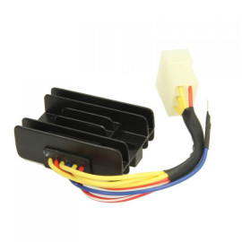 Feszültségszabályozó